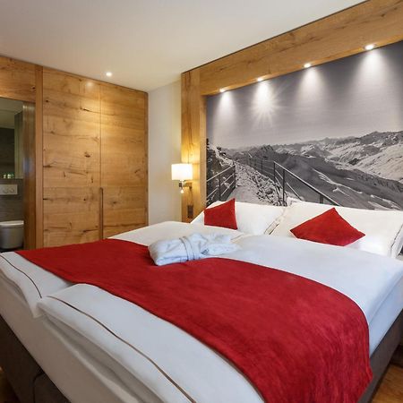 Hotel Crown Andermatt Bagian luar foto