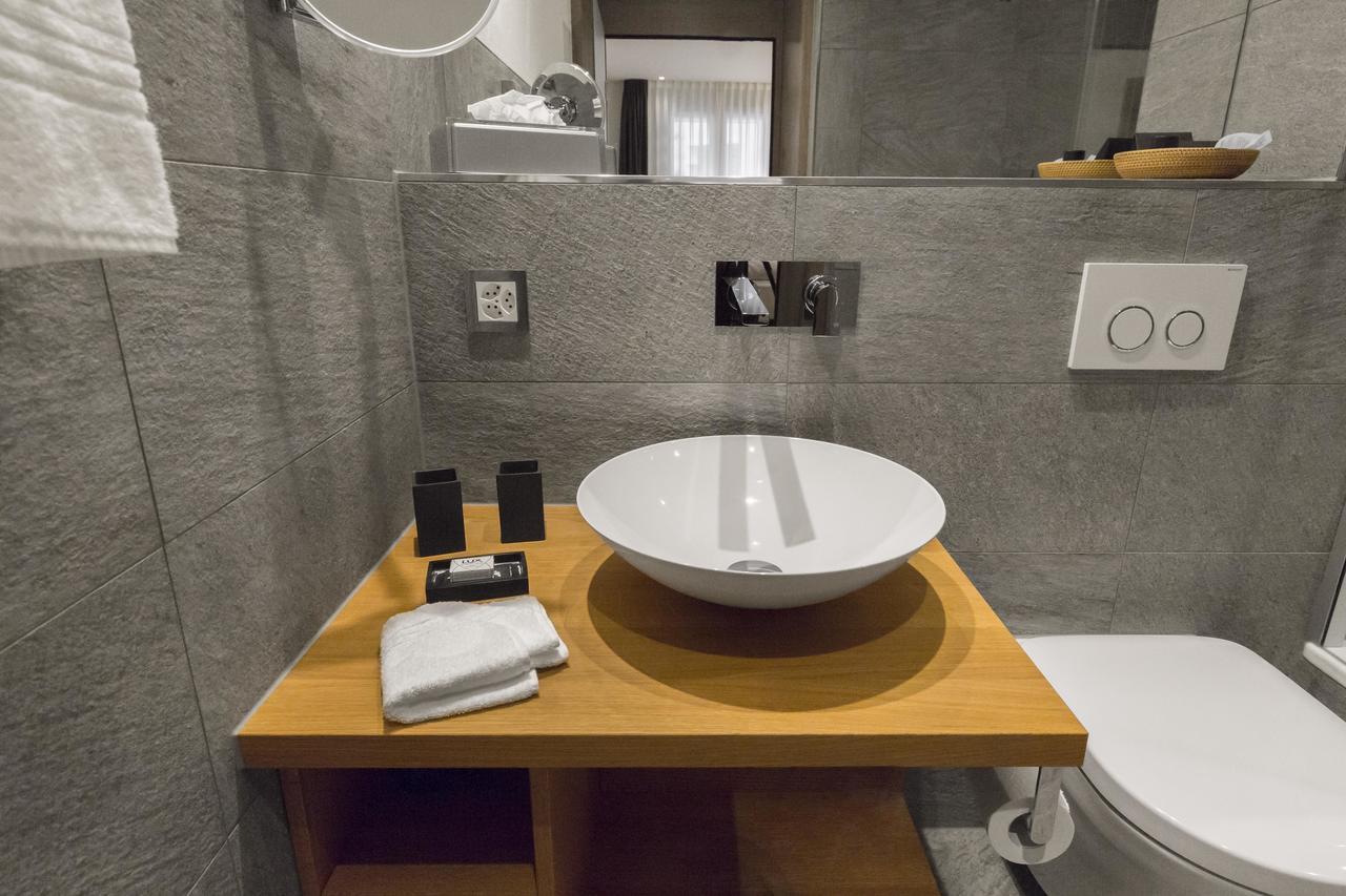 Hotel Crown Andermatt Bagian luar foto